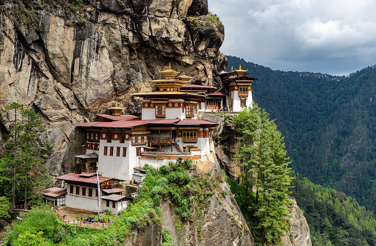 Paro Taktsang, Tiger’s Nest monastery above the Paro valley in Bhutan